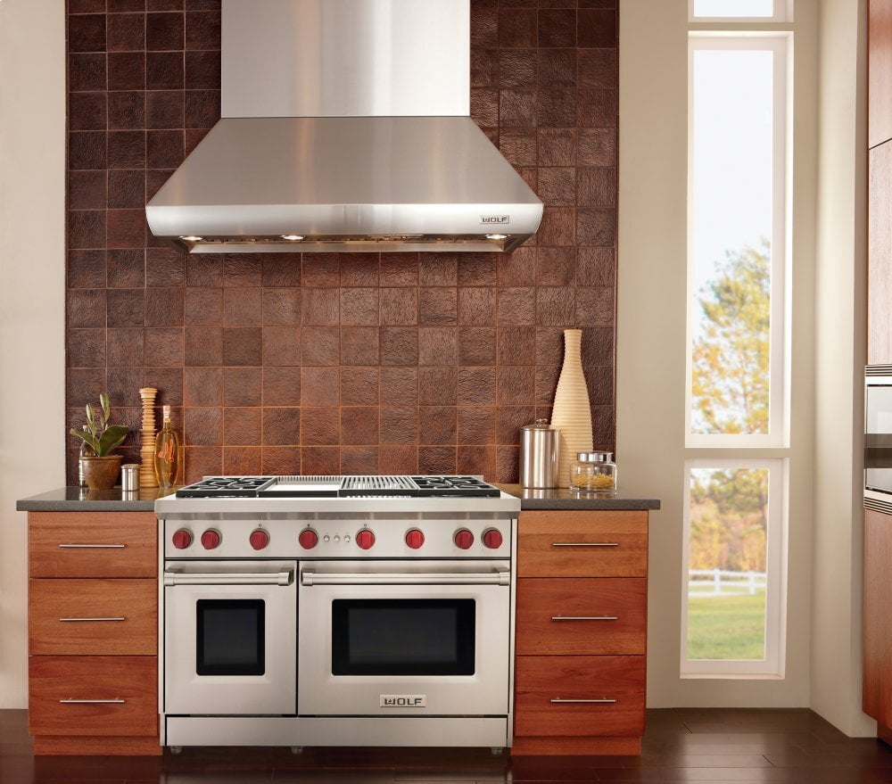 Wolf GR484CGLP 48" Gas Range - 4 Burners, Infrared Charbroiler And Infrared Griddle