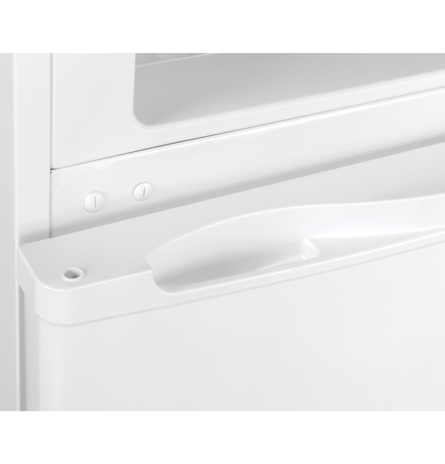 Haier HA10TG21SW 9.8 Cu. Ft. Top Freezer Refrigerator