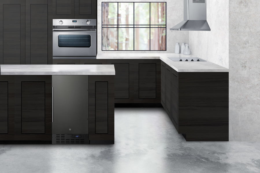 Summit SCFF1842KSADA 18" Built-In All-Freezer, Ada Compliant