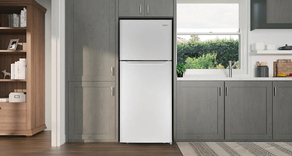Frigidaire FFHT1822UW Frigidaire 17.6 Cu. Ft. Top Freezer Refrigerator