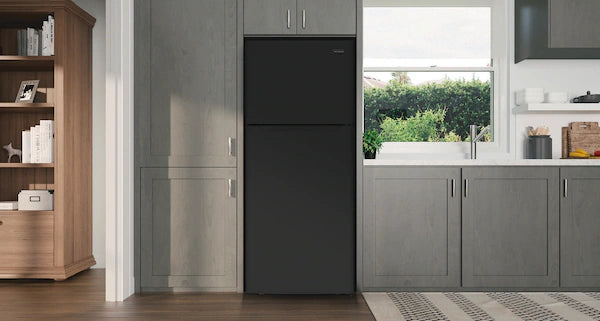 Frigidaire FFHT1822UB Frigidaire 17.6 Cu. Ft. Top Freezer Refrigerator