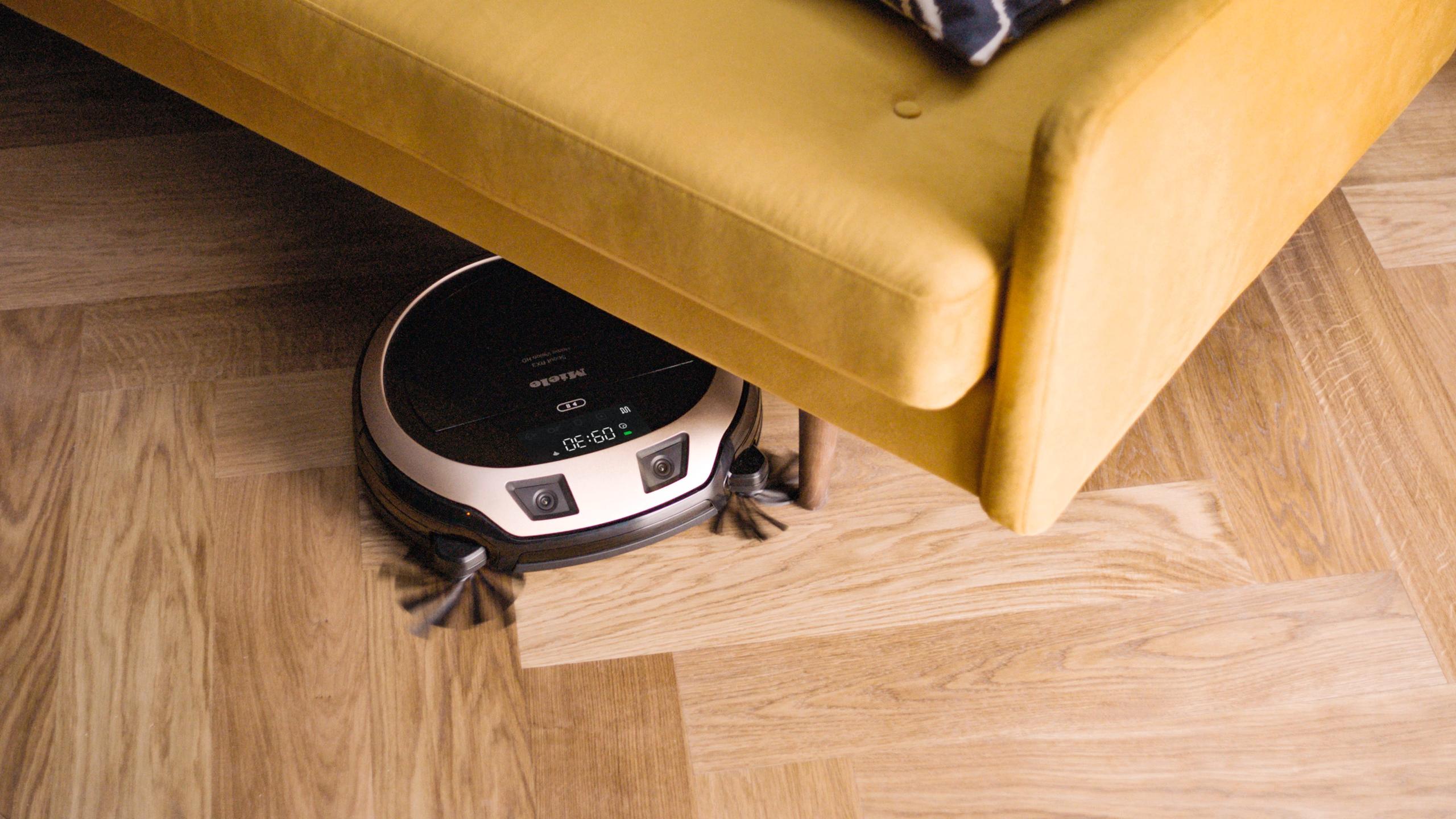 Miele SCOUT RX3 HOME VISION Scout Rx3 Home Vision - Robot Vacuum Cleaner With Live Image Feed And 170 Minutes' Runtime.