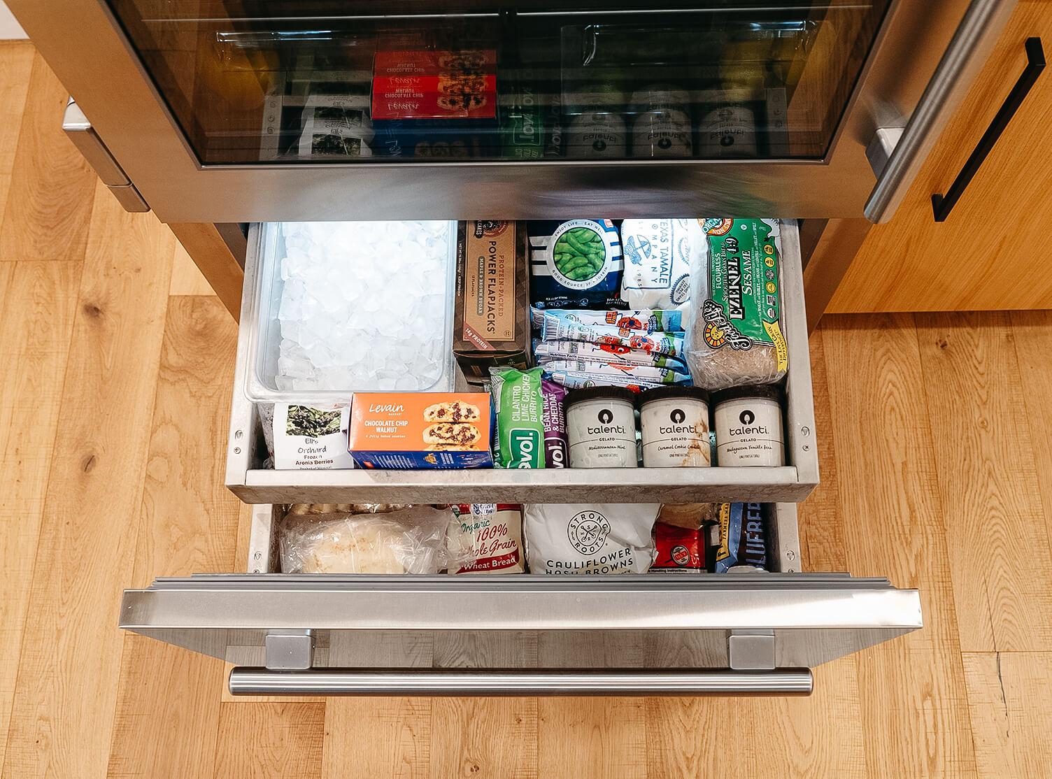 True Residential TR30RBFLSGA 30 Inch Stainless Glass Door Left Hinge Refrigerator With Bottom Freezer