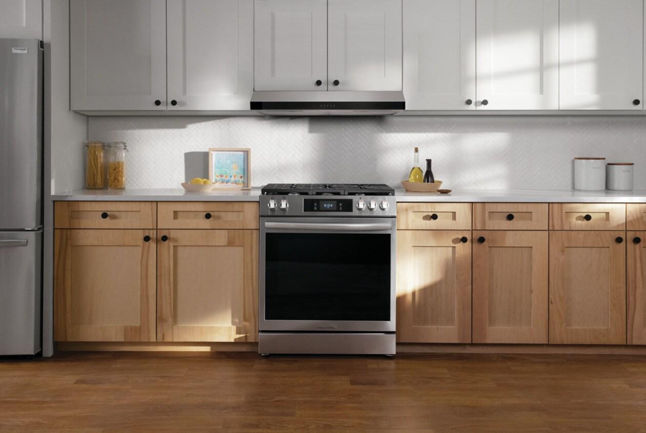 Frigidaire FCVW3662AS Frigidaire Undercabinet 36" Ventilation Hood