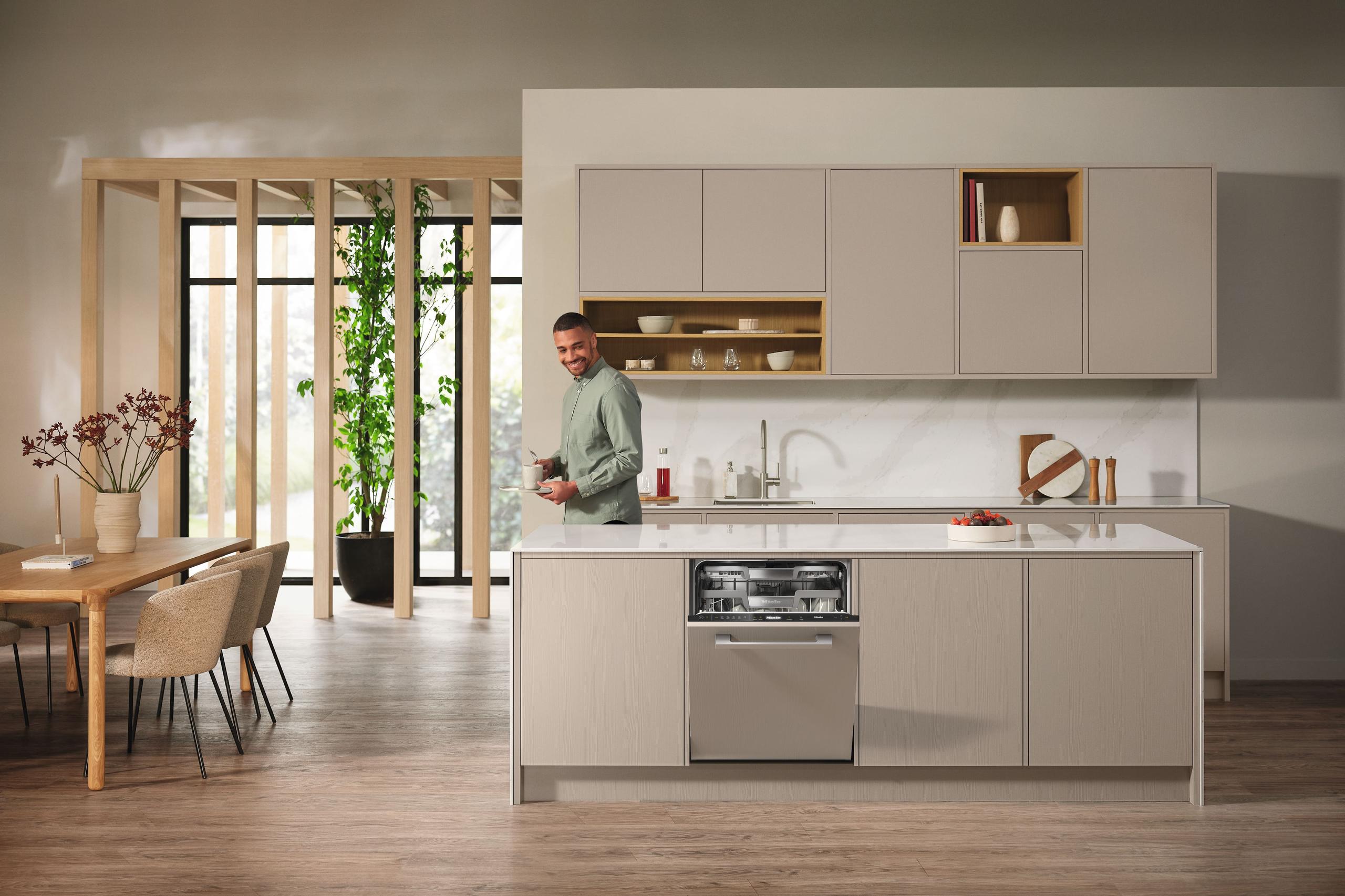 Miele G7791SCVI G 7791 Scvi Autodos K2O - Fully Integrated Ada Dishwasher With Automatic Dispensing Thanks To Autodos With Integrated Powerdisk.