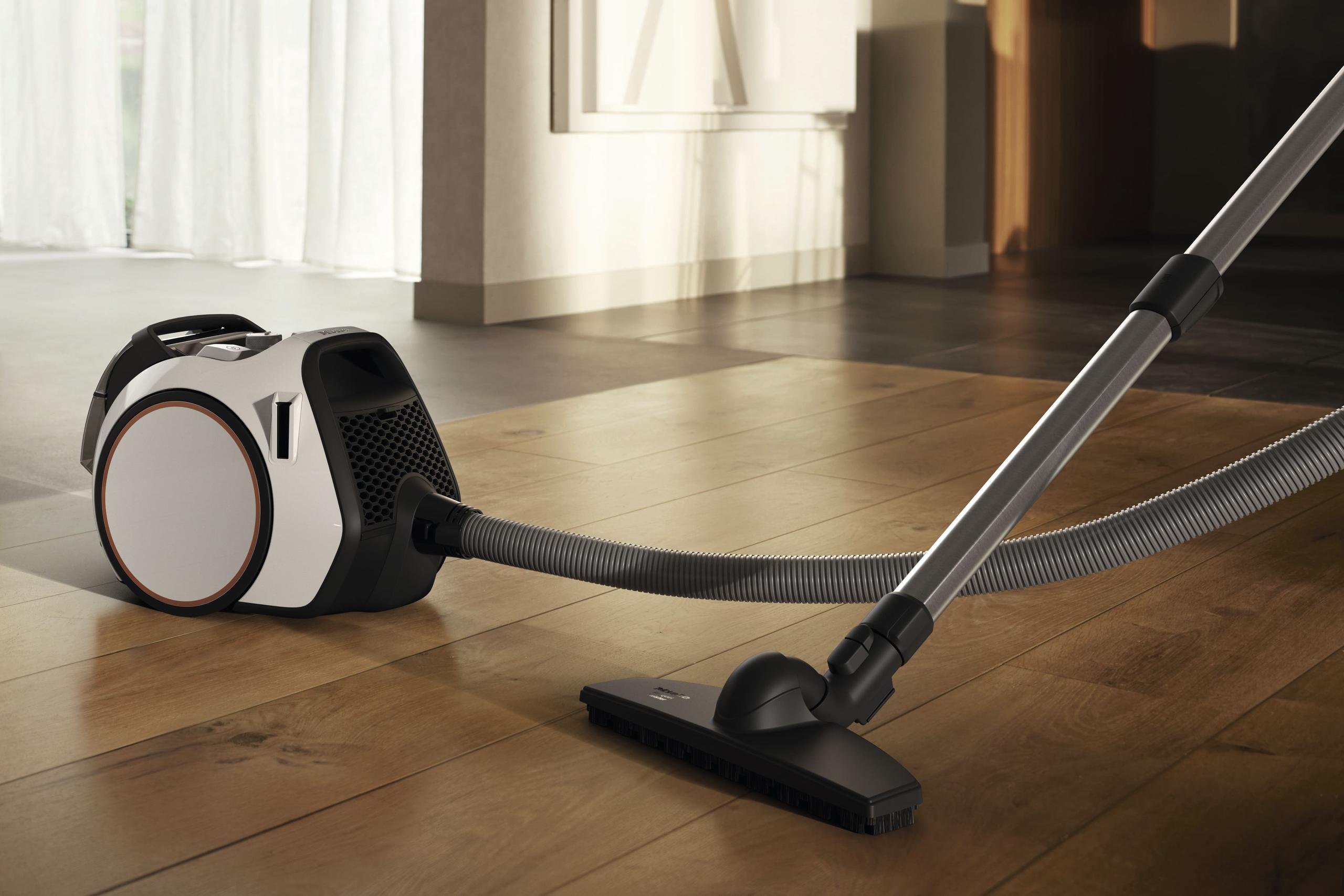 Miele BOOST CX1 PARQUET SNCE0 LOTUS WHITE Boost Cx1 Parquet - Snce0 - Bagless Canister Vacuum Cleaners For Superior Care Of Sensitive Floors, In A Compact Design.