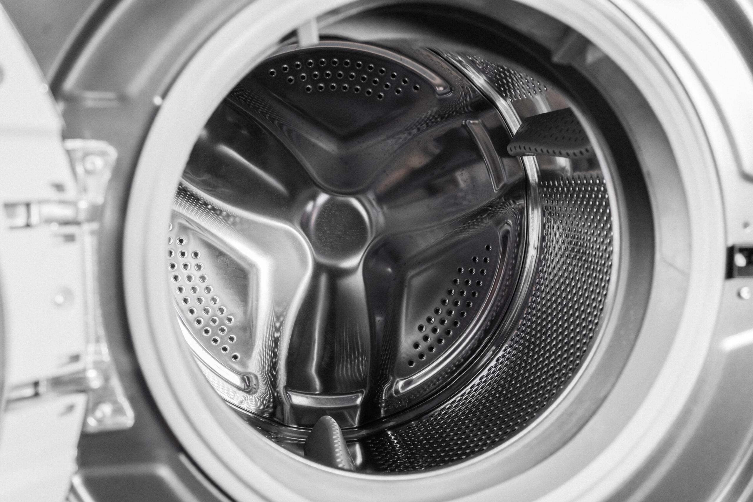 Danby DWM022D1DSDB Danby 2.2 Cu. Ft. 24" Front Load Washing Machine