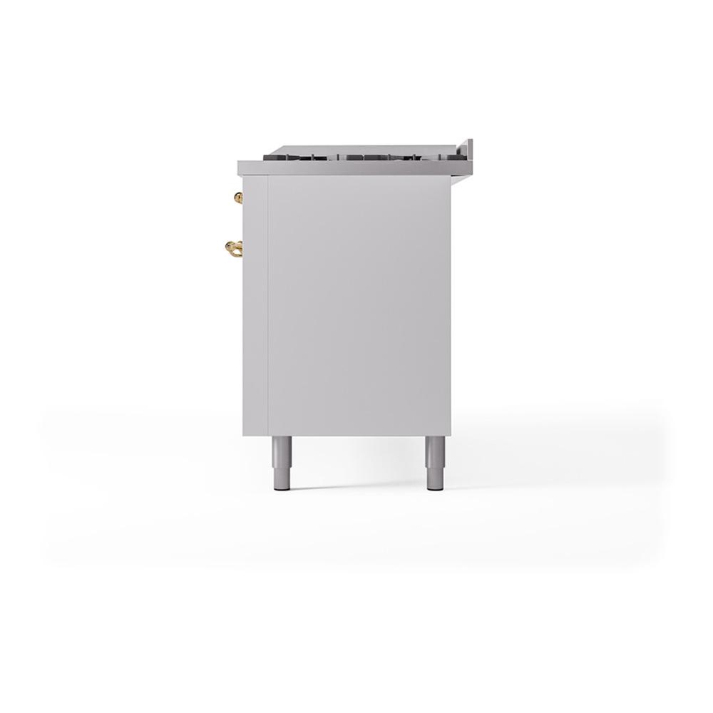 Ilve UN60FQNMPWHG Ilve Un60Fqnmpwhg Nostalgie Ii Noblesse 60" Dual Fuel Range (9 Sealed Burners + Griddle, Natural Gas, Solid Door, White, Brass)