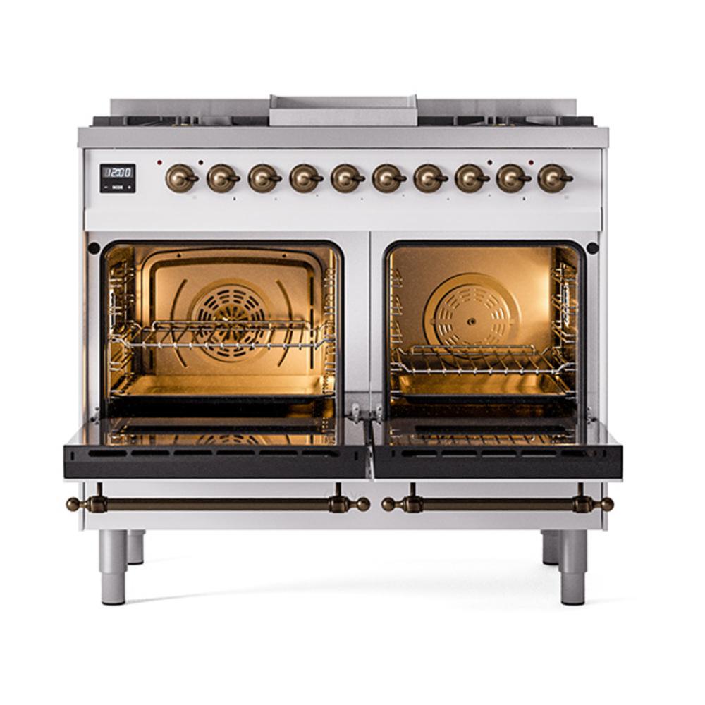 Ilve UND40FQNMPWHBLP Ilve Und40Fqnmpwhblp Nostalgie Ii Noblesse 40" Dual Fuel Range (Liquid Propane, Solid Door, White, Burnished)
