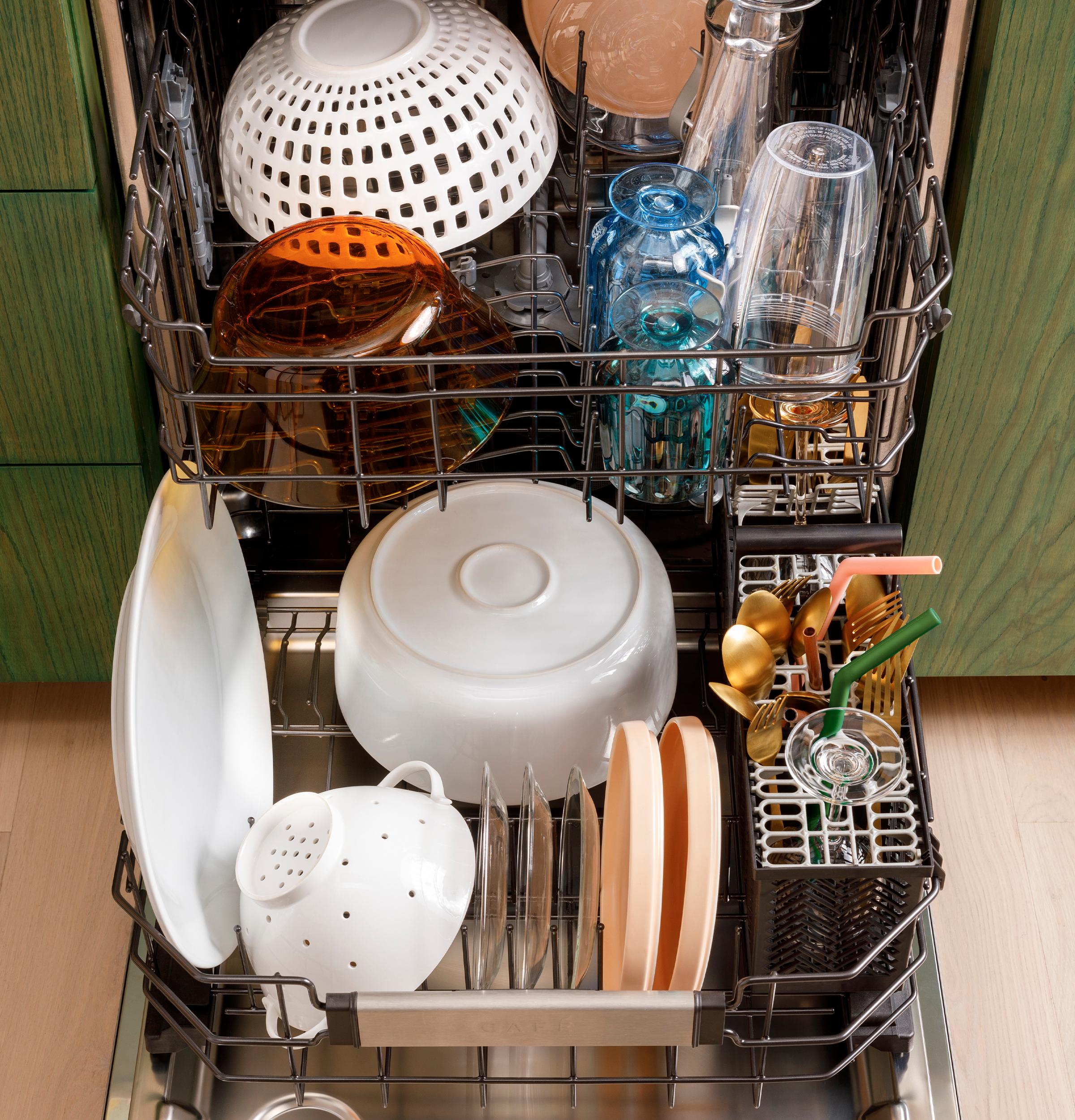 Cafe CDP888M5VS5 Café™ Customfit Energy Star Stainless Interior Smart Dishwasher With Ultra Wash Top Rack And Dual Convection Ultra Dry, Led Lights, 39 Dba In Platinum Glass