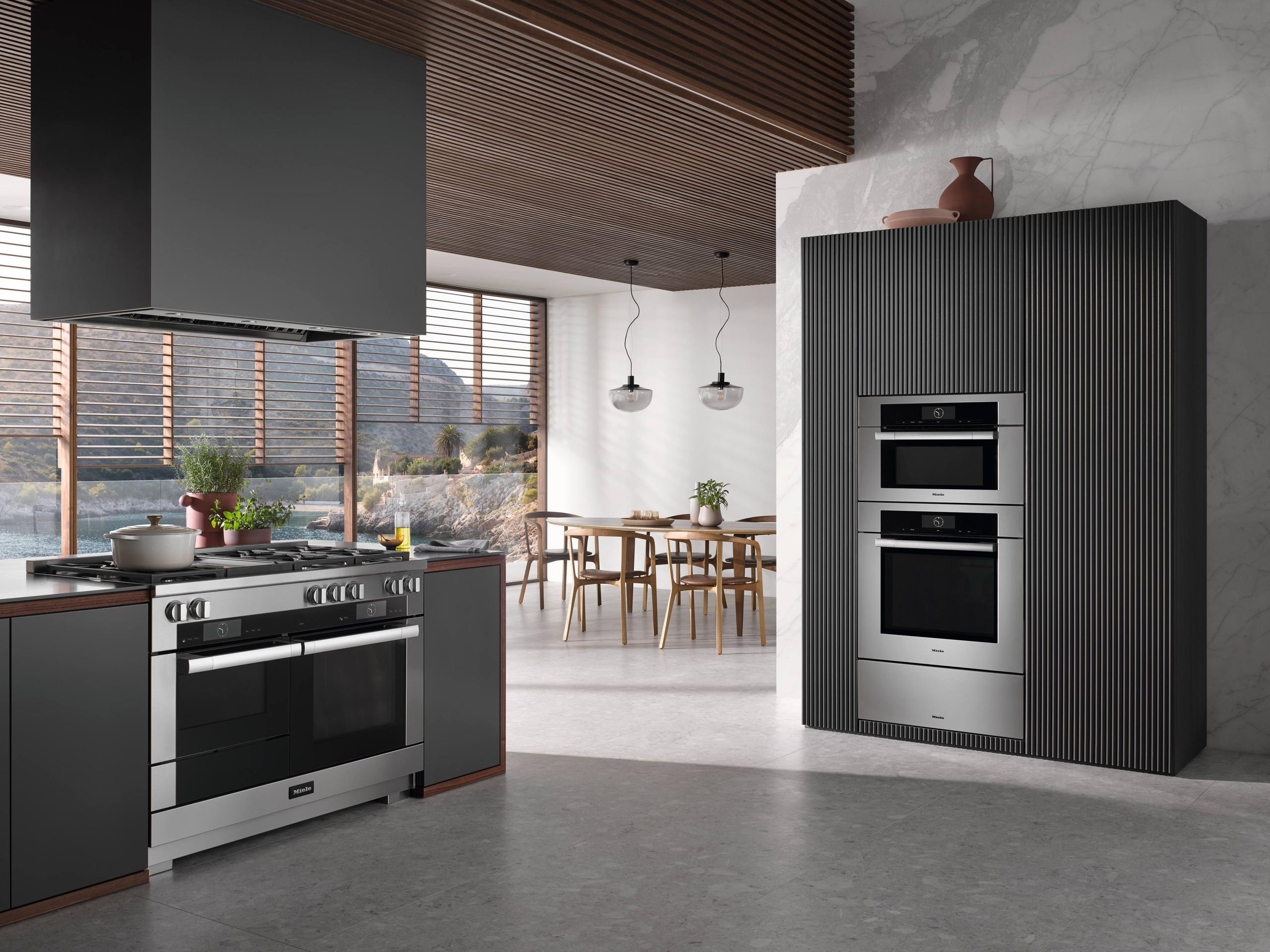 Miele HR19563LPDFGD Hr 1956-3 Lp Df Gd - 48 Inch Range - The Dual Fuel All-Rounder With M Touch For The Highest Demands.