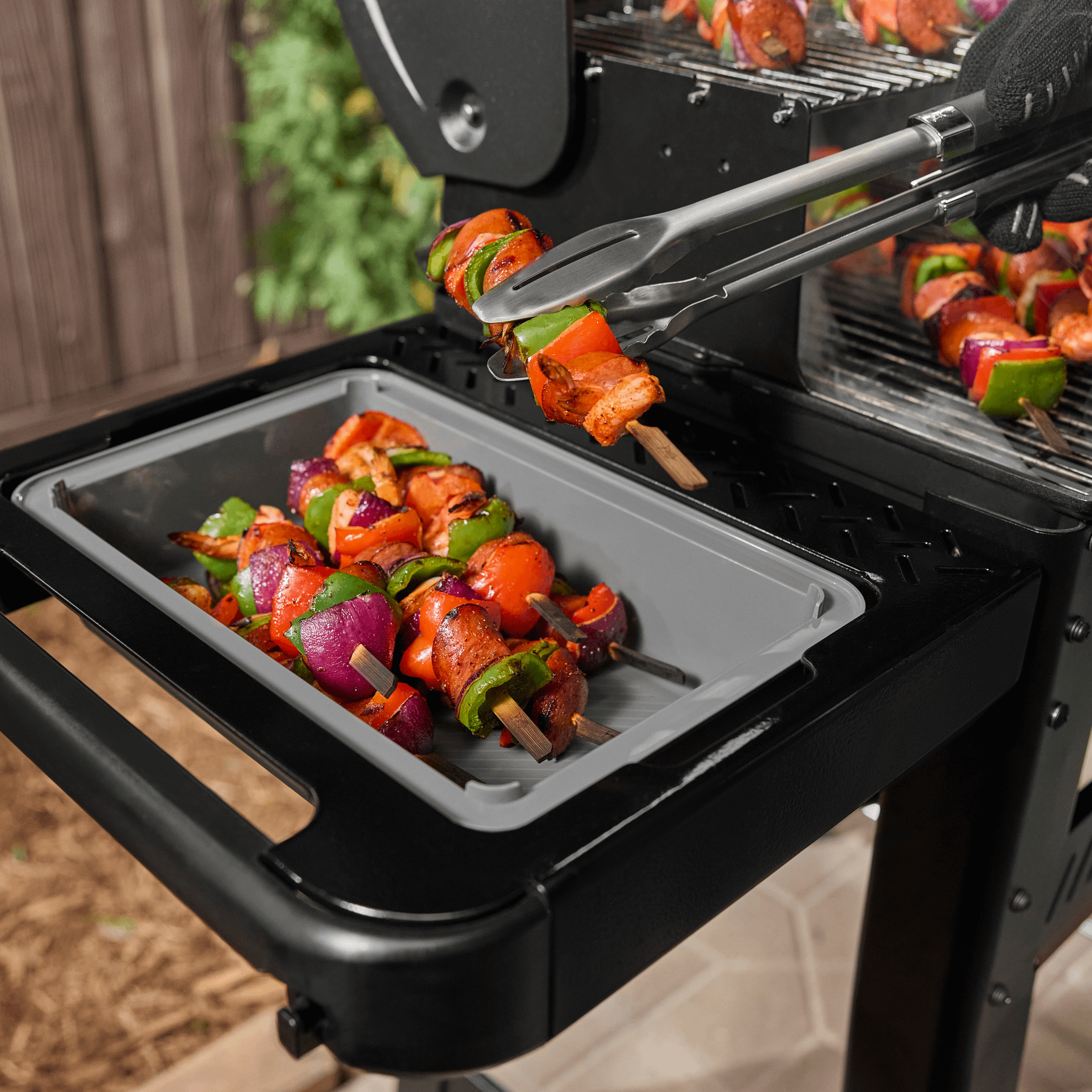 Weber 3400131 Weber Works™ Basin With Cutting Board Lid