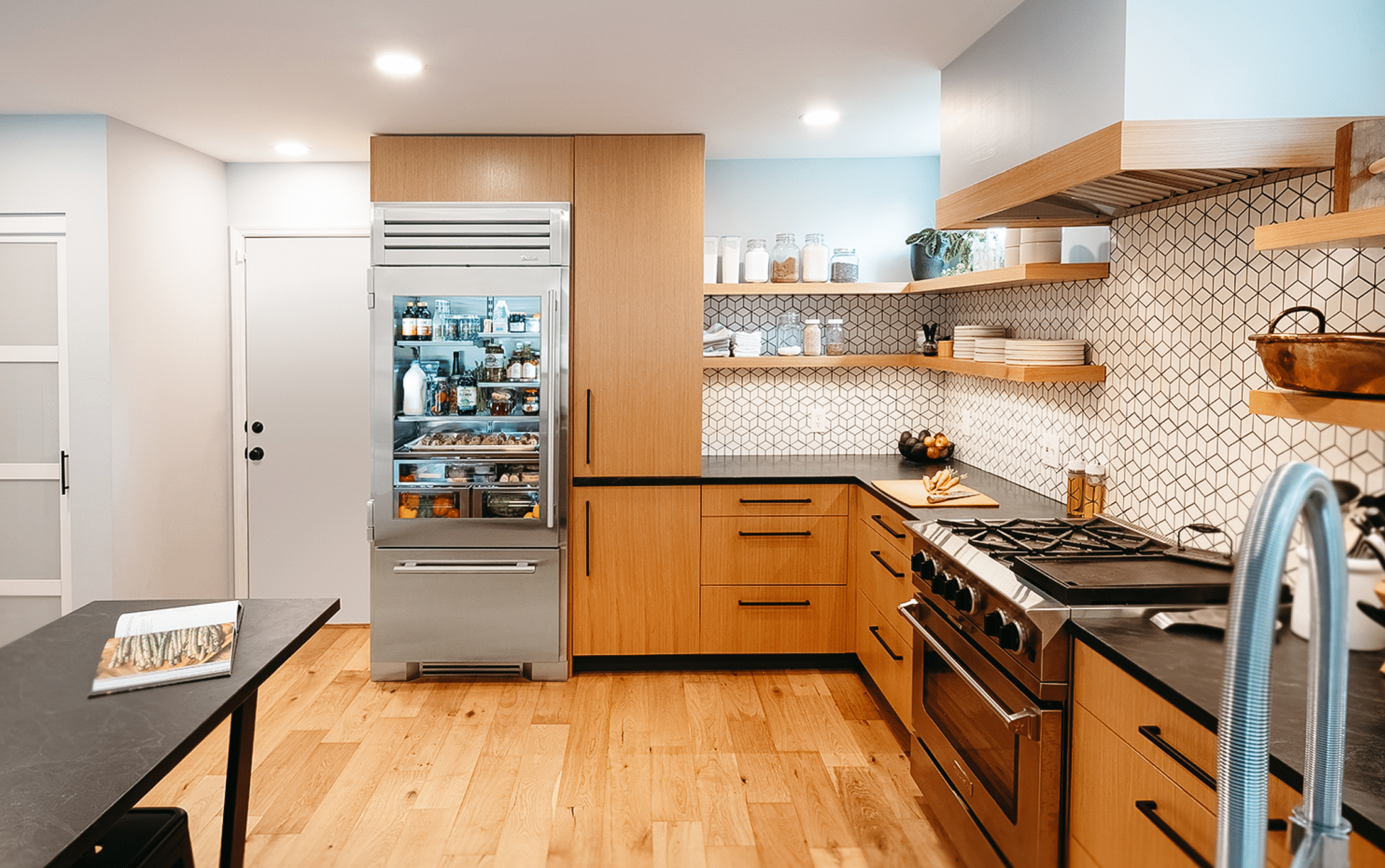 True Residential TR30RBFLSSA 30 Inch Solid Stainless Door Left Hinge Refrigerator With Bottom Freezer