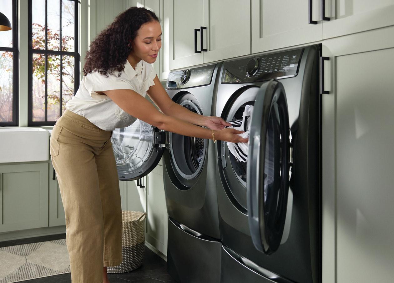 Electrolux ELFE7738AA Electrolux Front Load Perfect Steam™ Electric Dryer With Balanced Dry™ And Instant Refresh - 8.0 Cu. Ft.