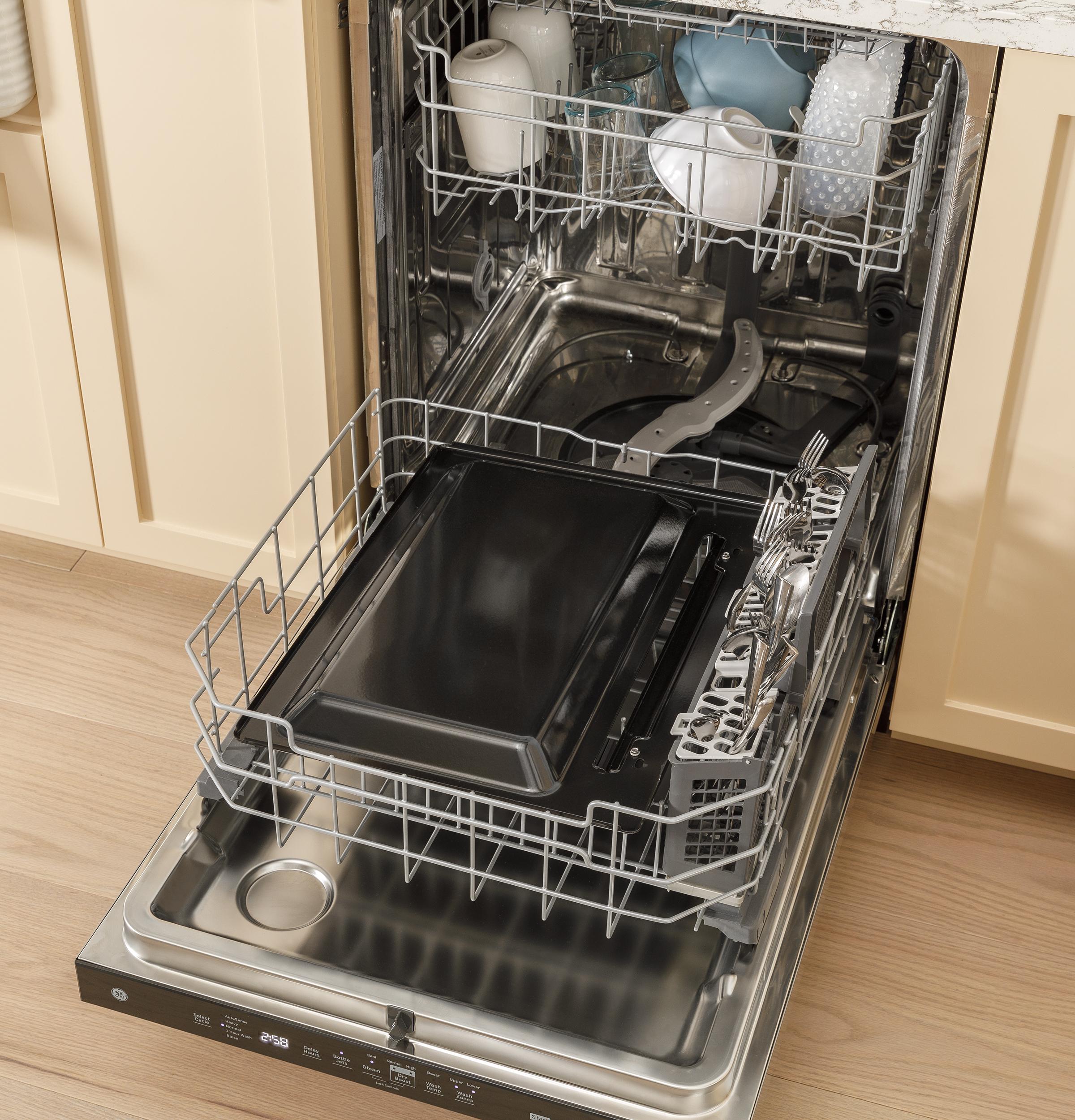Ge Appliances GGS600AVFS Ge® 30" Slide-In Front-Control Convection Gas Range With No Preheat Air Fry And Easywash™ Oven Tray