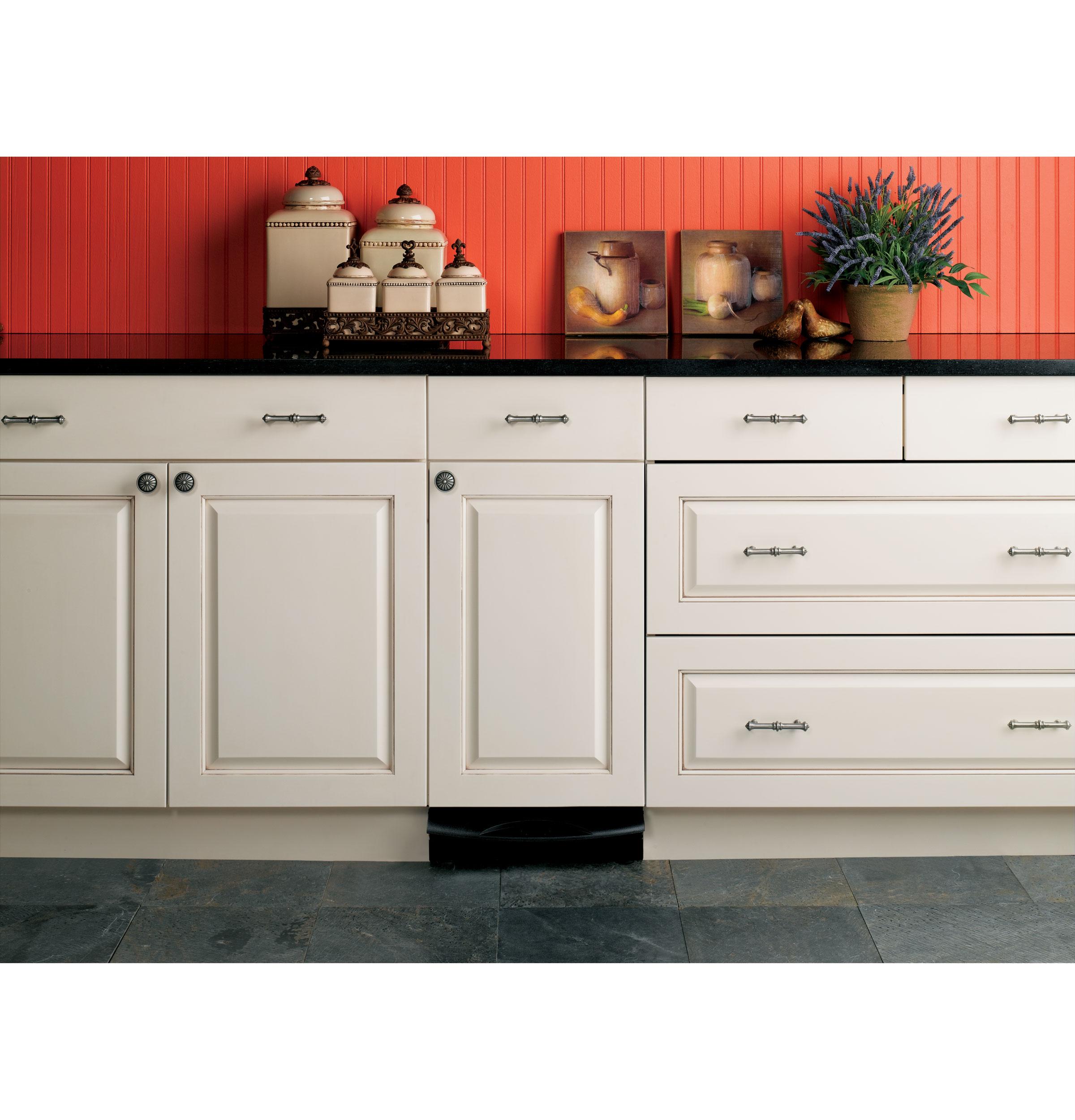 Haier UCG1510NII Universal 15" Panel-Ready Built-In Compactor