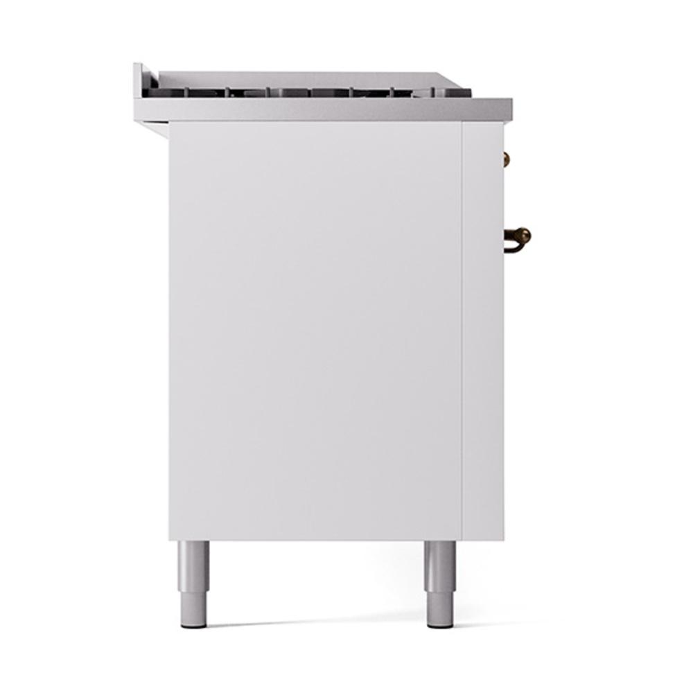 Ilve UN60FSQNMPWHB Ilve Un60Fsqnmpwhb Nostalgie Ii Noblesse 60" Dual Fuel Range (7 Sealed Burners + Griddle + French Top, Natural Gas, Solid Door, White, Burnished)