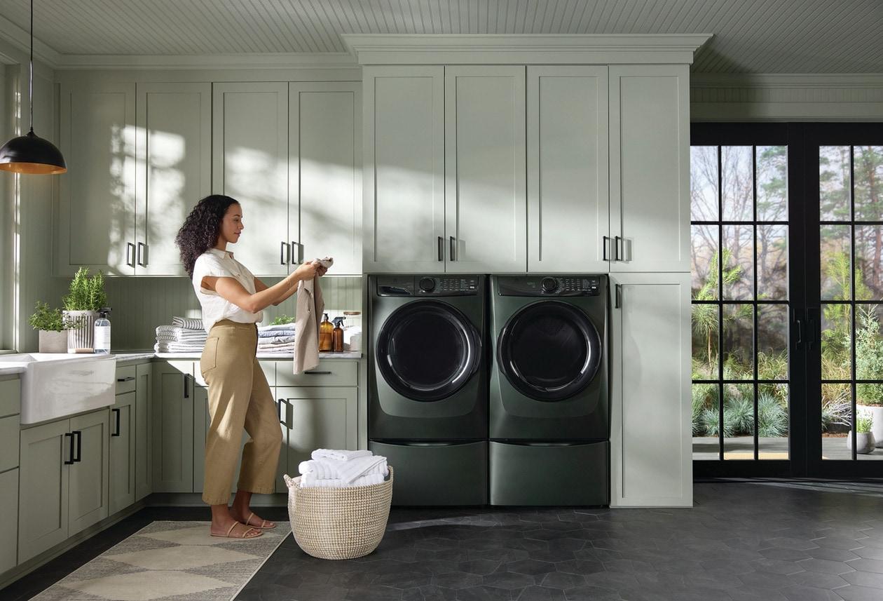 Electrolux ELFW7738AA Electrolux Front Load Perfect Steam™ Washer With Luxcare® Plus Wash And Smartboost® - 4.5 Cu. Ft.