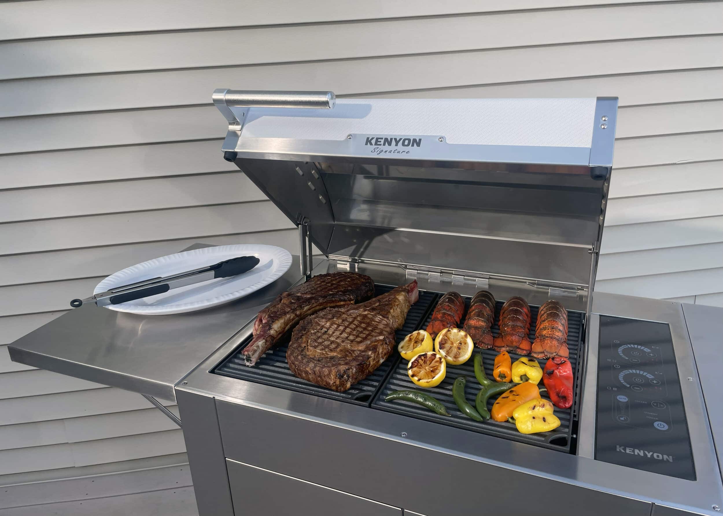 Kenyon C70429 Signature Grill + Stand