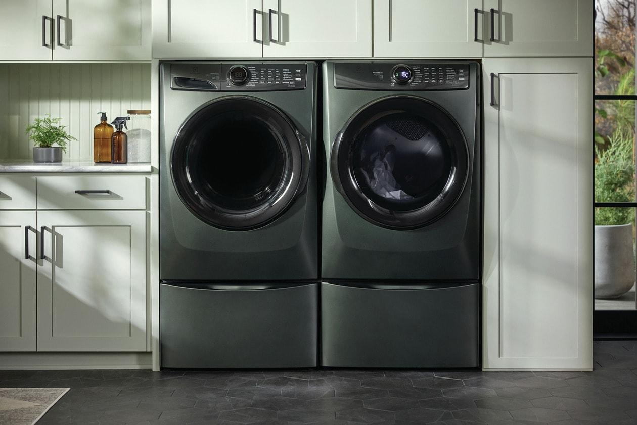 Electrolux ELFE7738AA Electrolux Front Load Perfect Steam™ Electric Dryer With Balanced Dry™ And Instant Refresh - 8.0 Cu. Ft.