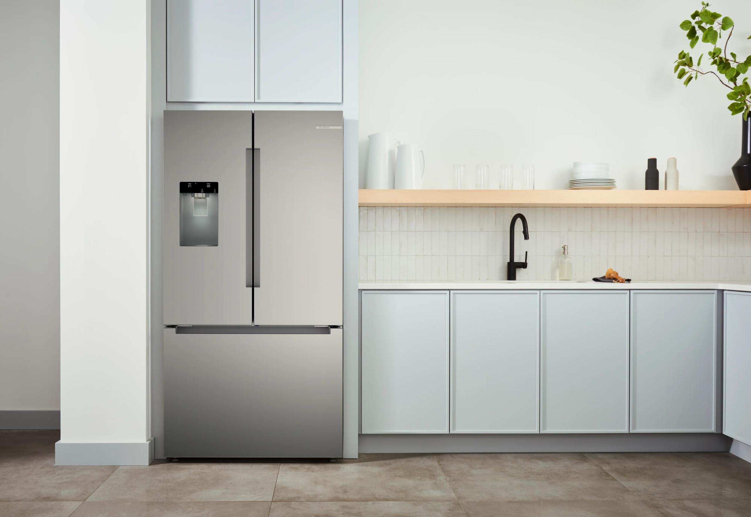 Bosch B36CD10ENS 100 Series French Door Bottom Mount Refrigerator 36" Stainless Steel (With Anti-Fingerprint), Total No Frost
