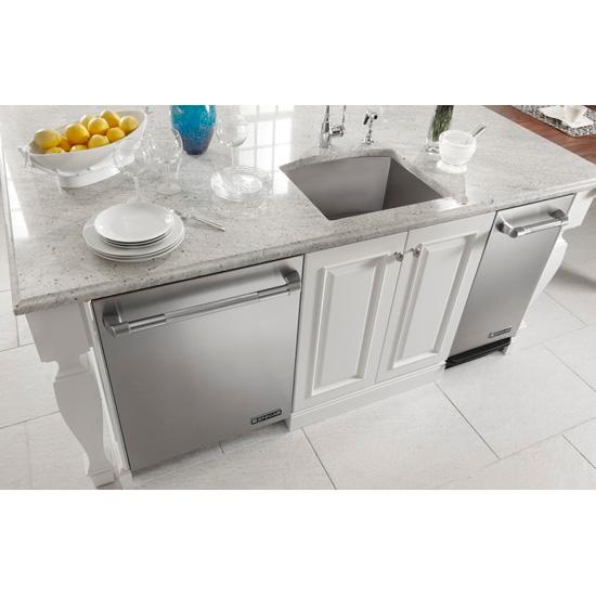 Jennair W10267289 15 " Trash Compactor, Panel Kit Models Are W10197421-Ss, W10267290-Wh, W10267300-Bl