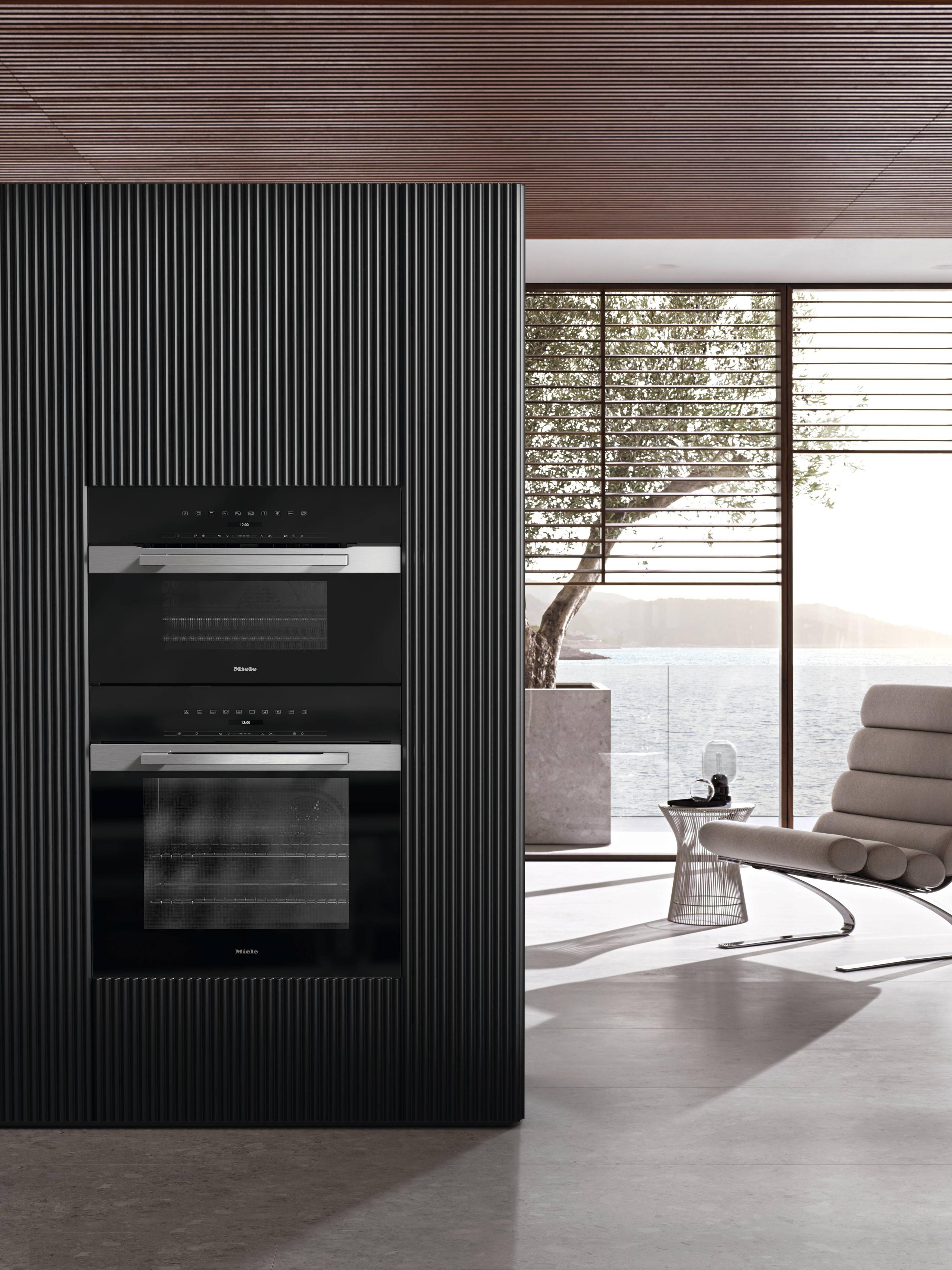 Miele H7280BPCTS H 7280 Bp - 30 Inch Convection Oven With Clear Text Display, Connectivity, And Self Clean.