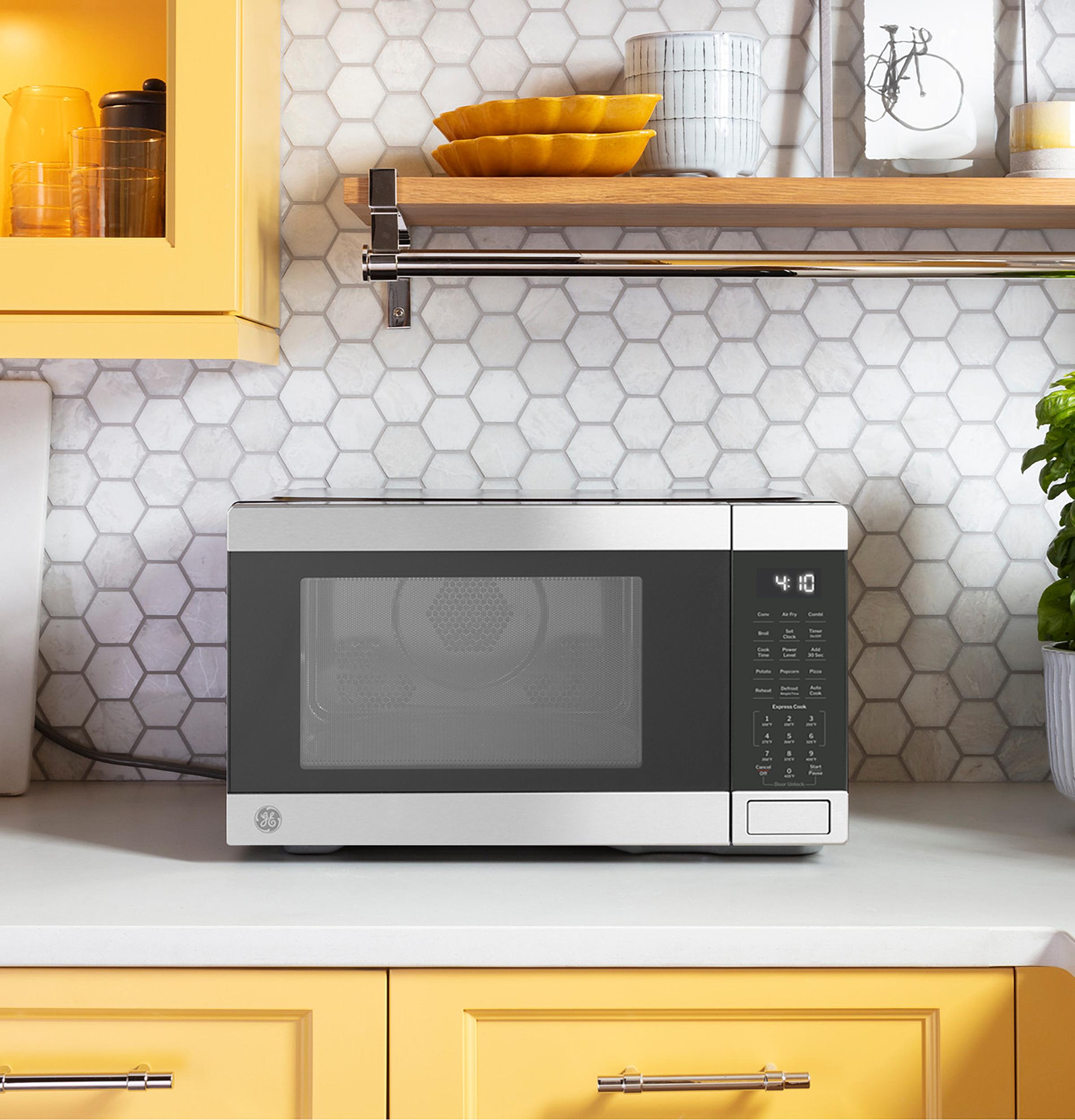 Ge Appliances GCST10A1WSS Ge® 1.0 Cu. Ft. Capacity Countertop Convection Microwave Oven With Air Fry