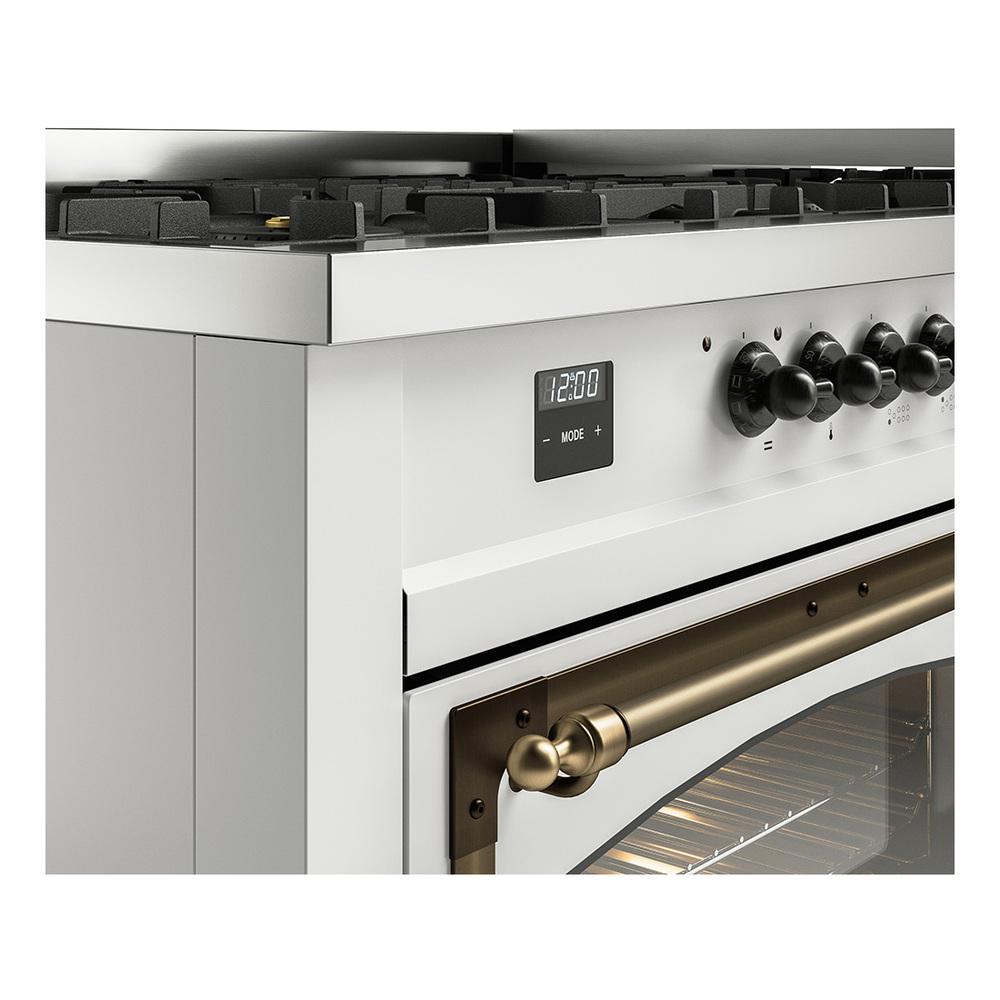 Ilve UN60FNMPWHB Ilve Un60Fnmpwhb Nostalgie Ii Noblesse 60" Dual Fuel Range (9 Sealed Burners + Griddle, Natural Gas, Triple Glass Door, White, Burnished)