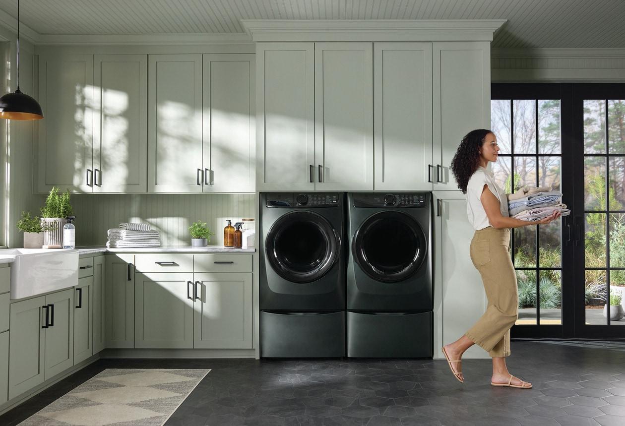Electrolux ELFW7738AA Electrolux Front Load Perfect Steam™ Washer With Luxcare® Plus Wash And Smartboost® - 4.5 Cu. Ft.