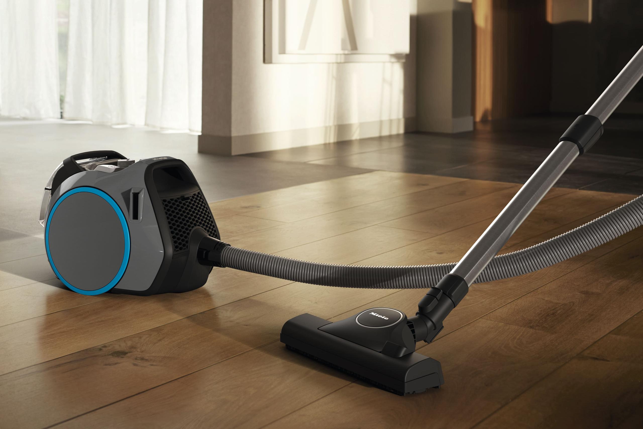 Miele BOOST CX1 SNRF0 GRAPHITE GREY Boost Cx1 - Snrf0 - Bagless Canister Vacuum Cleaners For Maximum Power In A Compact Design.