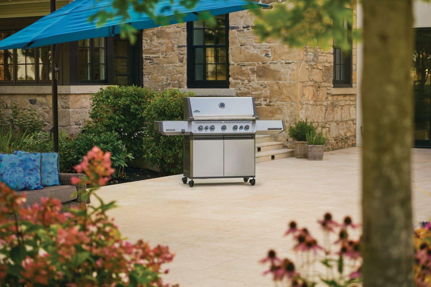Napoleon Bbq P665VRSIBNSS Prestige 665 Rsib With Infrared Side And Rear Burner , Natural Gas, Stainless Steel