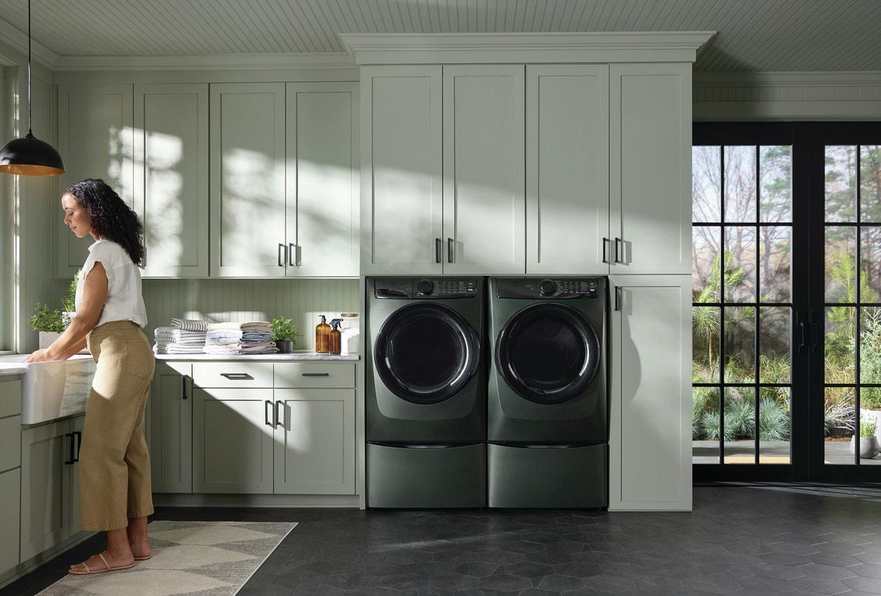 Electrolux ELFW7738AA Electrolux Front Load Perfect Steam™ Washer With Luxcare® Plus Wash And Smartboost® - 4.5 Cu. Ft.