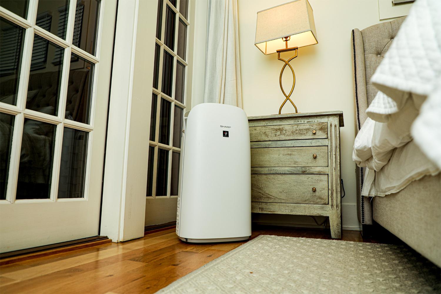 Sharp KCP70UW Sharp Smart Plasmacluster Ion Air Purifier With True Hepa + Humidifier For Large Rooms