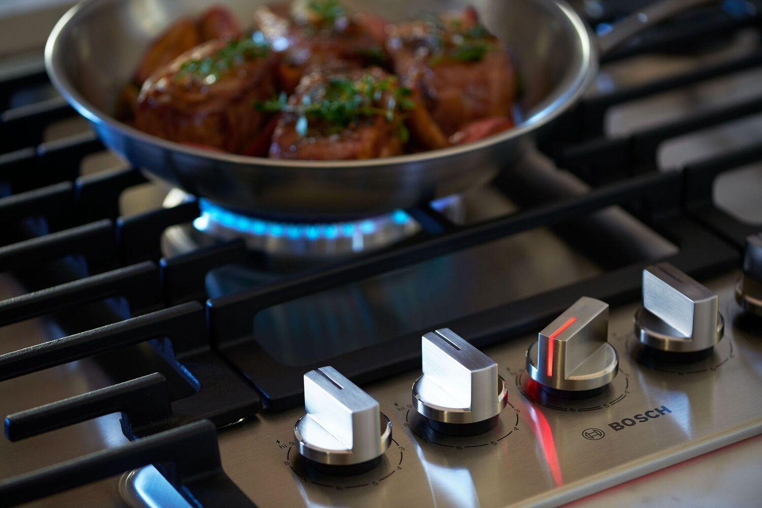 Bosch NGM8659UC 800 Series Gas Cooktop 36