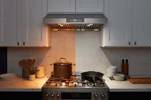 Hauslane UCPS18SS30 Hauslane Chef 30-In Ducted Stainless Steel Undercabinet Range Hood