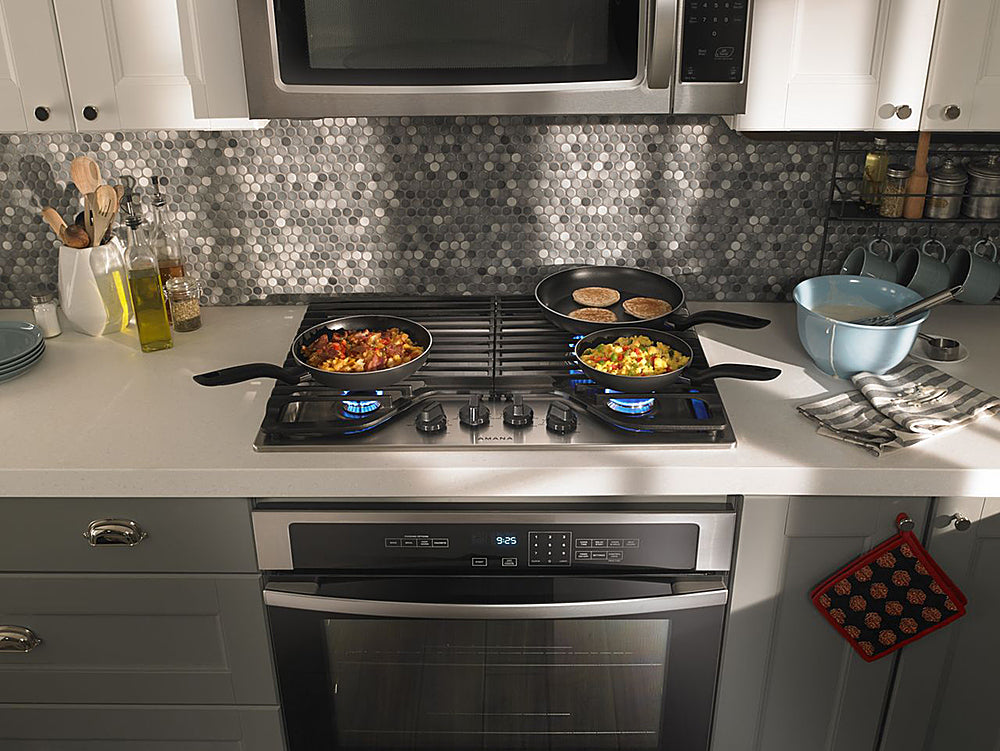 Amana AGC6540KFS 30-Inch Gas Cooktop With 4 Burners - Stainless Steel