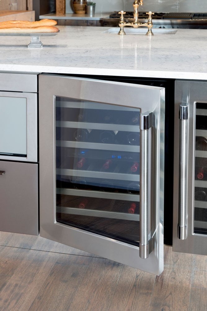 Thermador T24UW920LS 24-Inch Under-Counter Wine Reserve With Glass Door