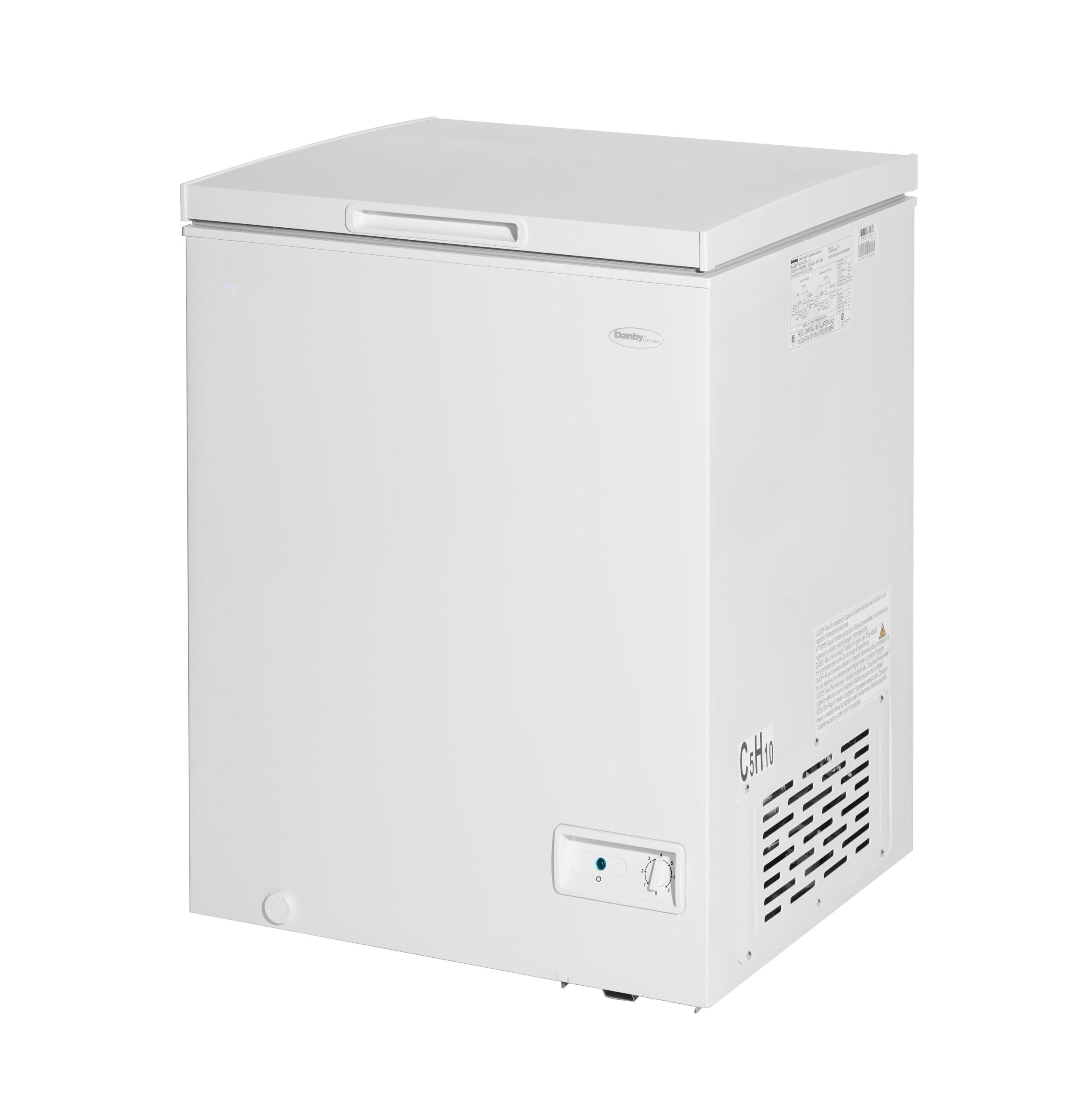 Danby DCF050A6WM Danby 5.0 Cu. Ft. Square Model Chest Freezer Doe