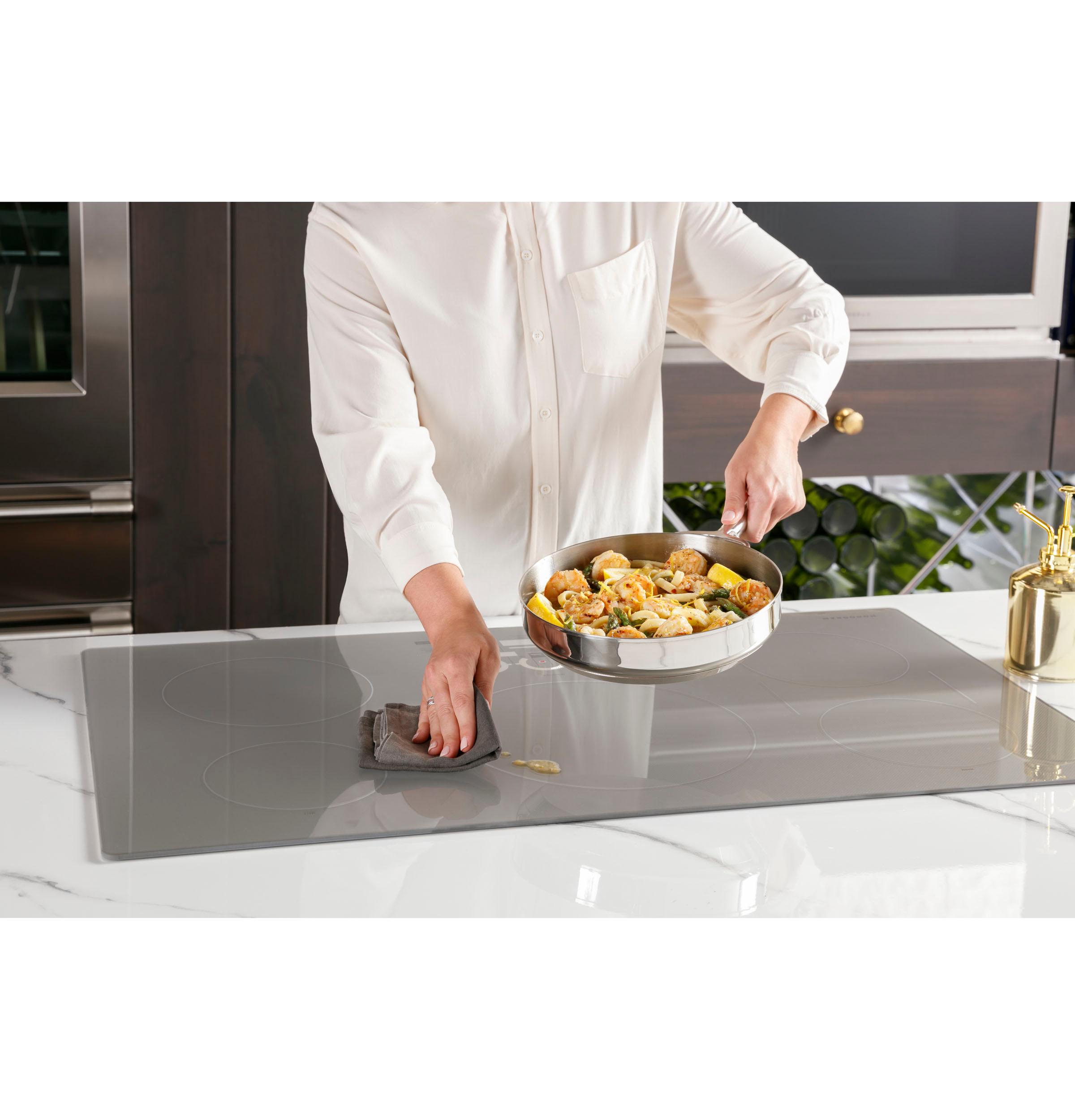 Monogram ZHU36RDTBB Monogram 36" Induction Cooktop