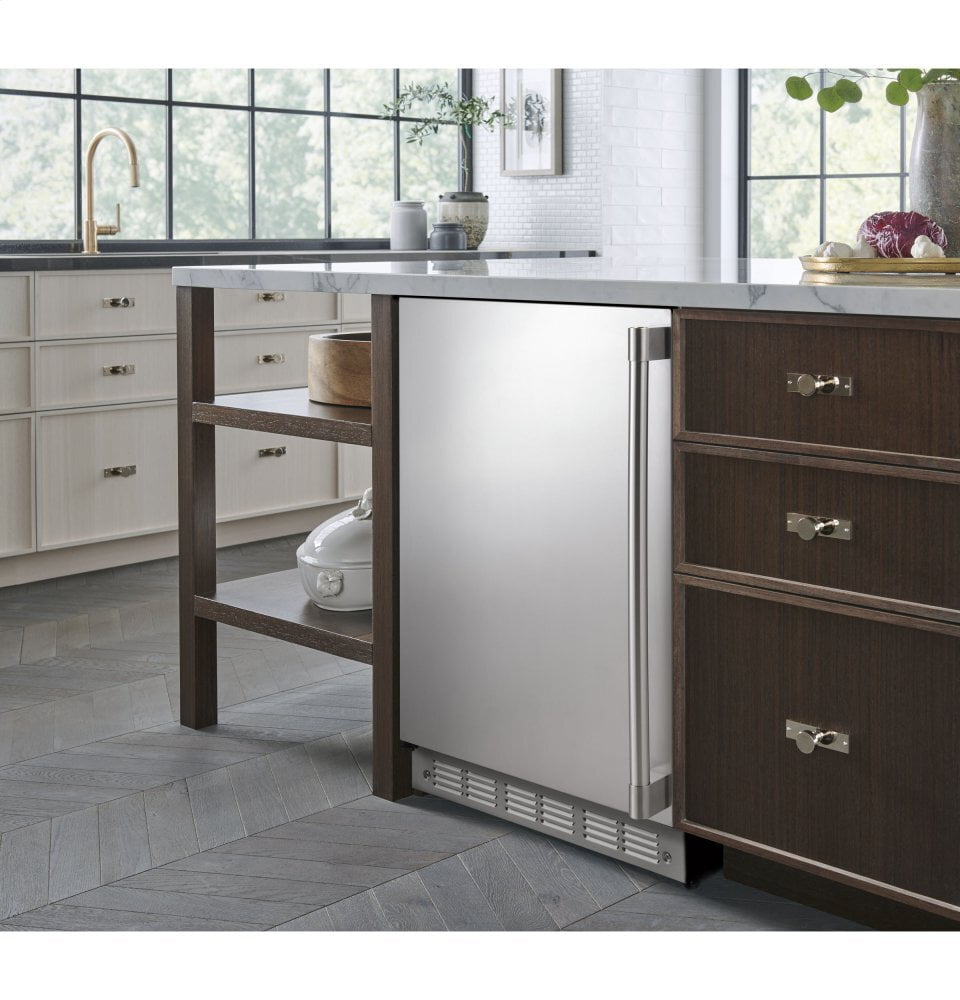 Monogram ZIFS240NSS Monogram Fresh-Food Refrigerator