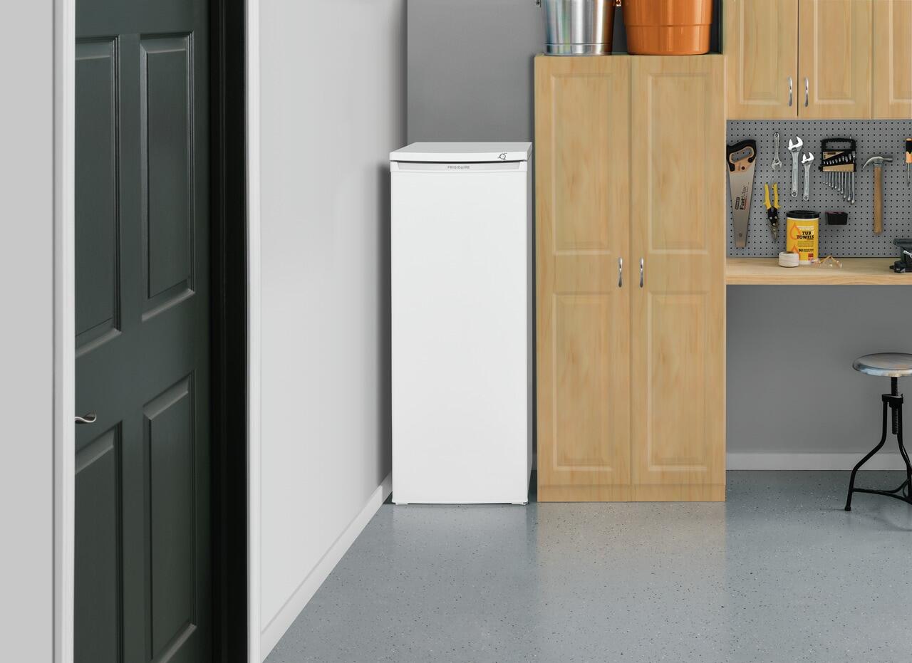 Frigidaire FFUM0623AW Frigidaire 6 Cu. Ft. Upright Freezer