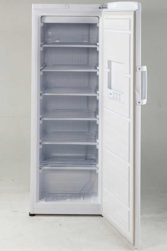 Avanti VF93Q0W 9.3 Cu. Ft. Vertical Freezer - White