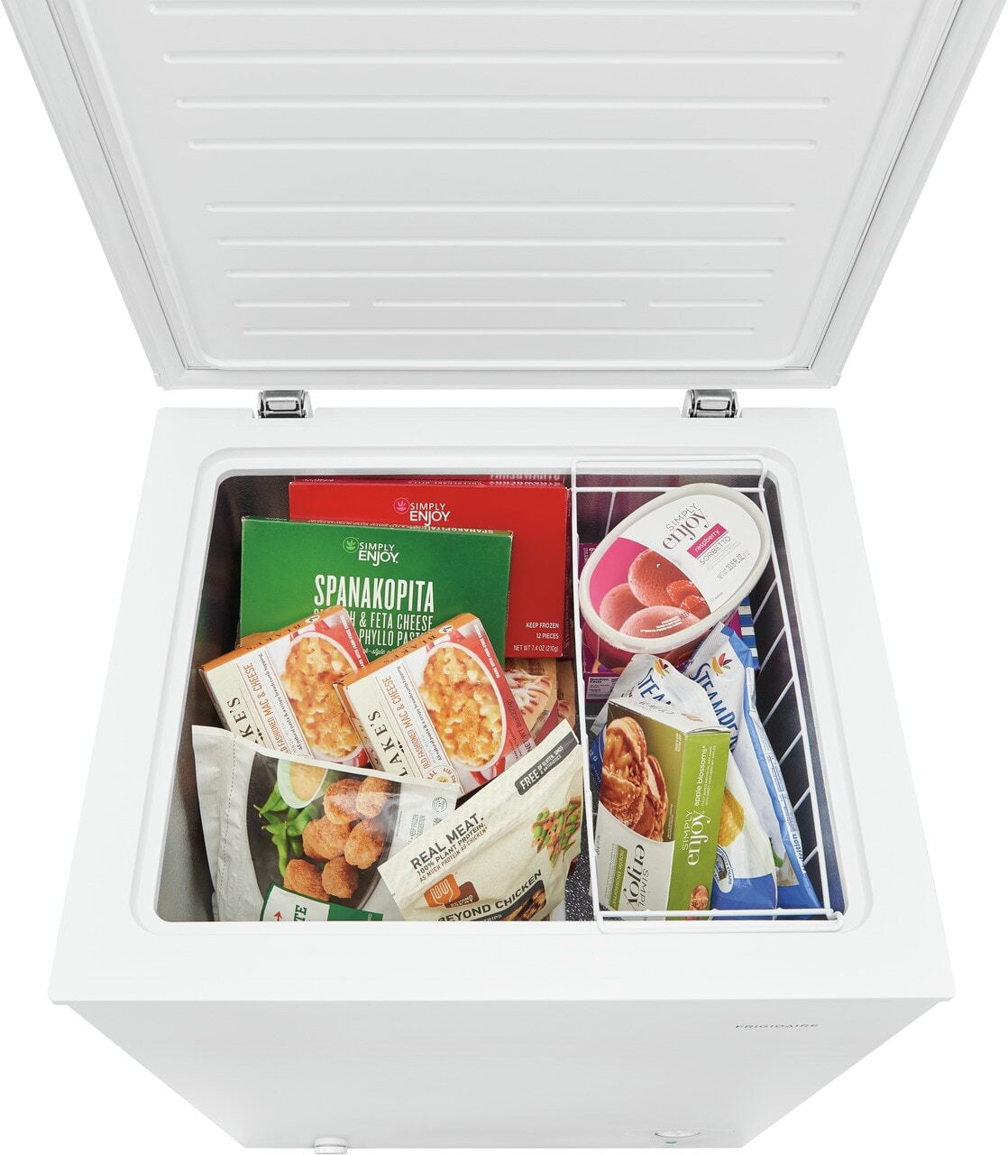 Frigidaire FFCS0522AW Frigidaire 5 Cu. Ft. Chest Freezer