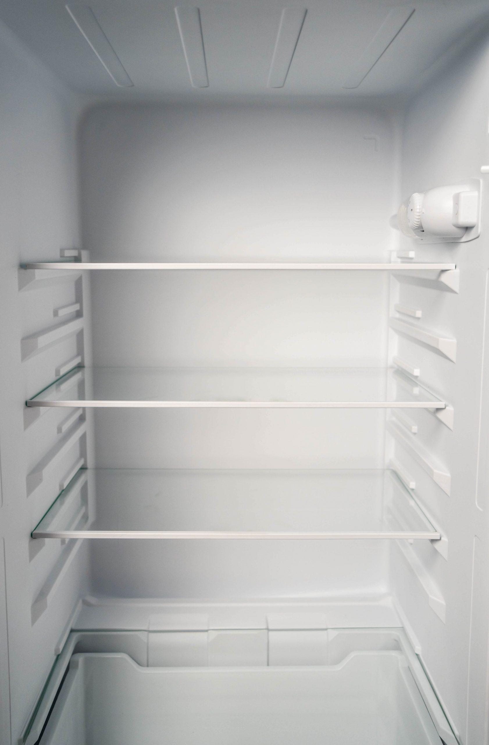 Danby DPF074V1WDB6 Danby 7.4 Cu Ft Top Mount Refrigerator