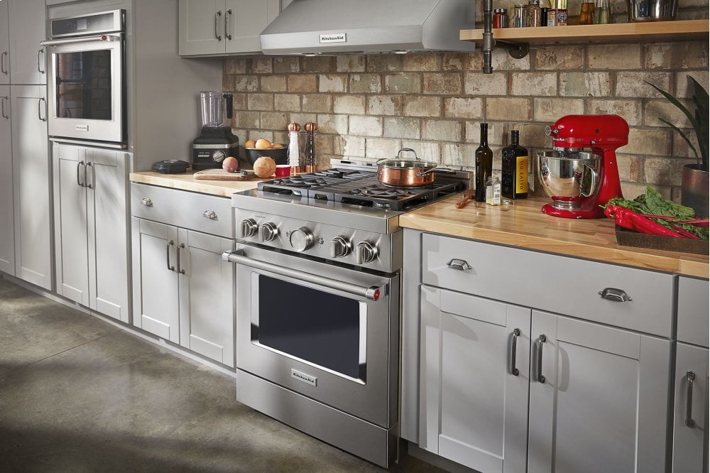 Kitchenaid KFGC500JSS Kitchenaid® 30'' Smart Commercial-Style Gas Range With 4 Burners - Heritage Stainless Steel