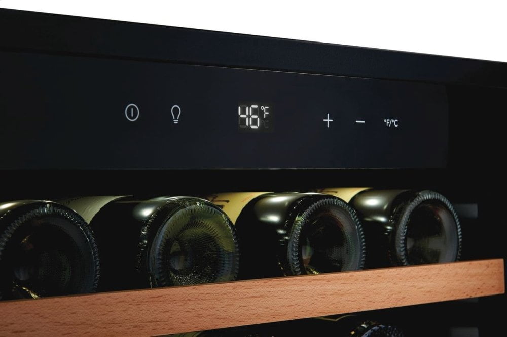 Frigidaire FGWC5233TS Frigidaire 52 Bottle Wine Cooler