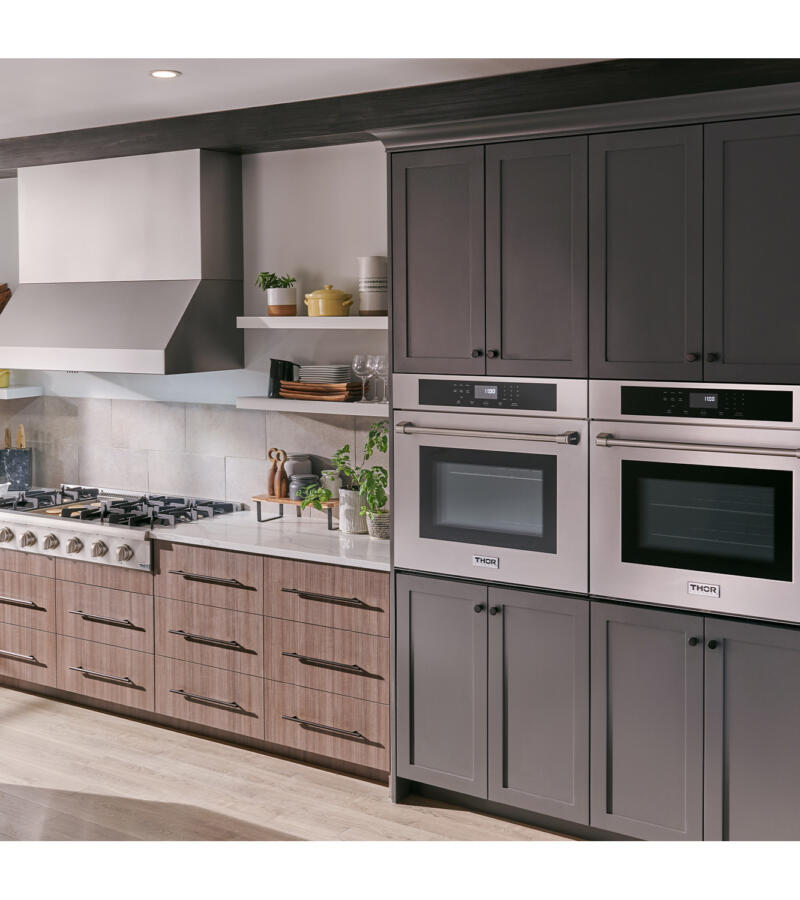 Thor Kitchen HEW3001 30 Inch Professional Self-Cleaning Electric Wall Oven