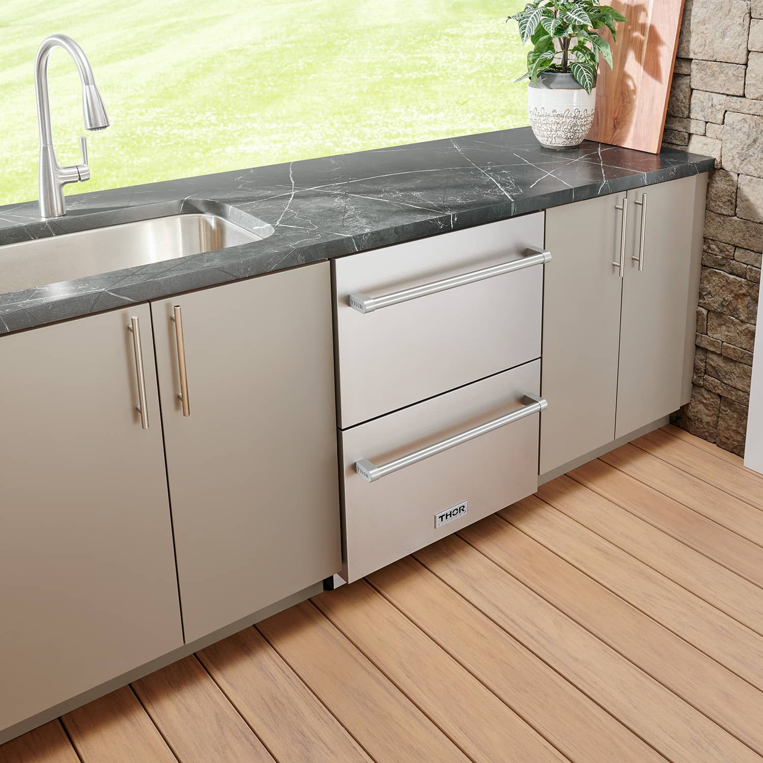 Thor Kitchen TRF24U 24 Inch Indoor Outdoor Refrigerator Drawer In Stainless Steel
