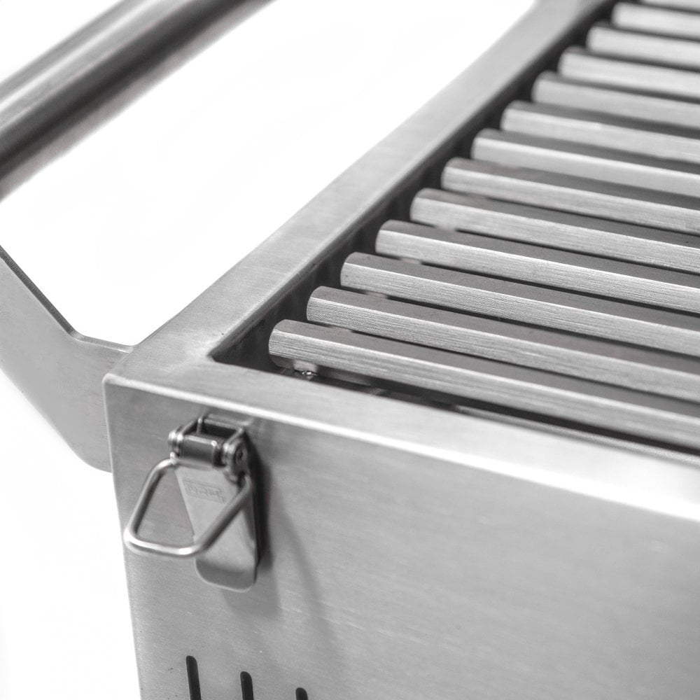Blaze Grills BLZ1PROPRTLP Blaze Professional "Take It Or Leave It" Portable Grill